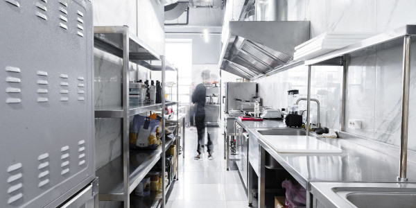 Limpiezas de Conductos de Extracción y Ventilación Deià · Cocina de Caterings