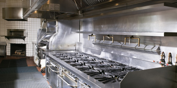 Limpiezas de Conductos de Extracción y Ventilación Santa Eulària des Riu · Cocina de Restaurantes