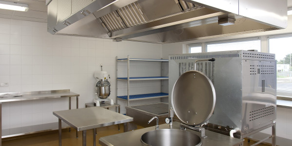 Limpiezas Campanas Extractoras de Cocinas Fornalutx · Cocina de Clínicas