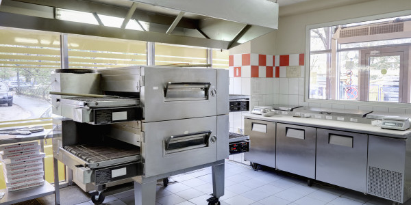 Limpiezas Campanas Extractoras de Cocinas Fornalutx · Cocina de Obradores